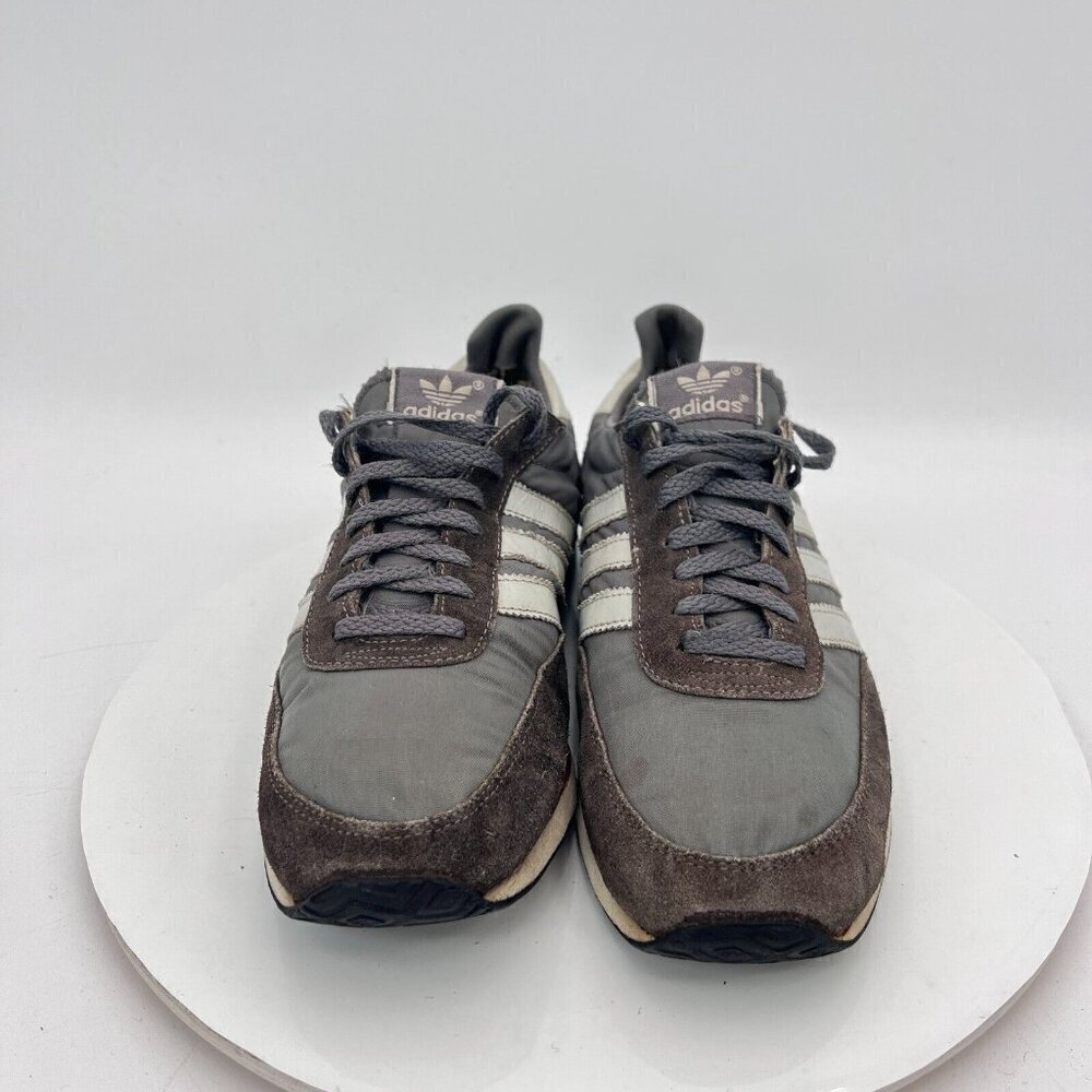 Vintage Adidas Men Size 8 Grey White With The Stripes Shoe Made in Taiwan - Picture 2 of 13